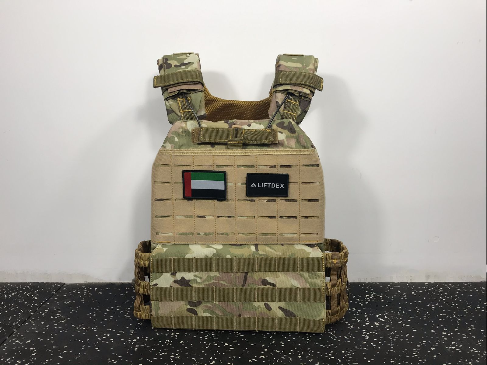 Tactical Vest - Camouflage, 20 LB image