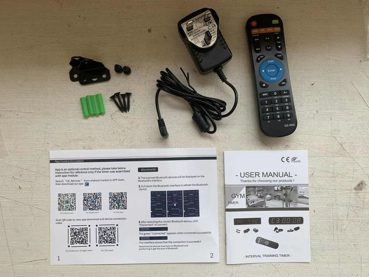 Gym Timer With or Without Tripod image with all accessories